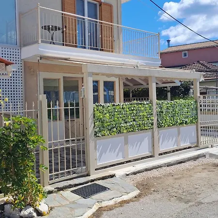 Village 2 Lygia (Lefkada)
