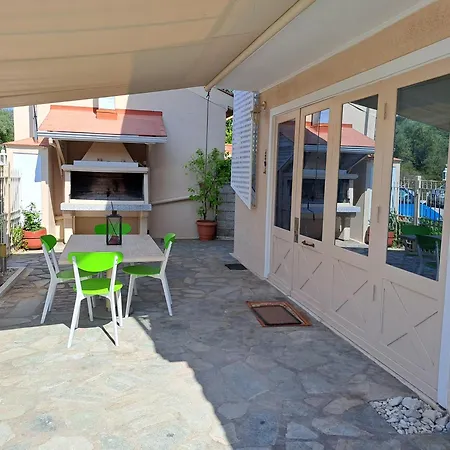 Hébergement de vacances Village 2 *